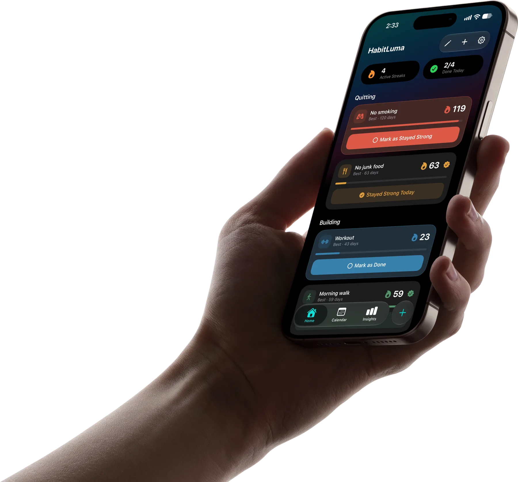 يد تمسك iPhone يعرض تطبيق HabitLuma لتتبع العادات، ويظهر سلسلة 119 يومًا دون تدخين، وسلسلة 63 يومًا دون وجبات سريعة، وعادة تمرين، وعادة مشي صباحي
